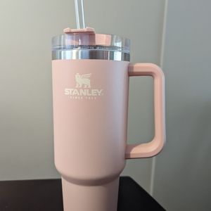 Stanley Adventure Quencher 40 oz tumbler - Nectar Pink